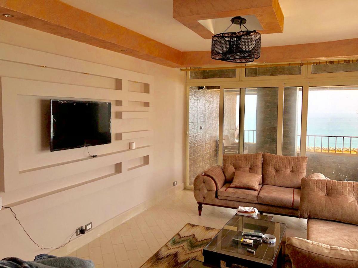 Toscanini Apartament اول صف مباشره İskenderiye Dış mekan fotoğraf