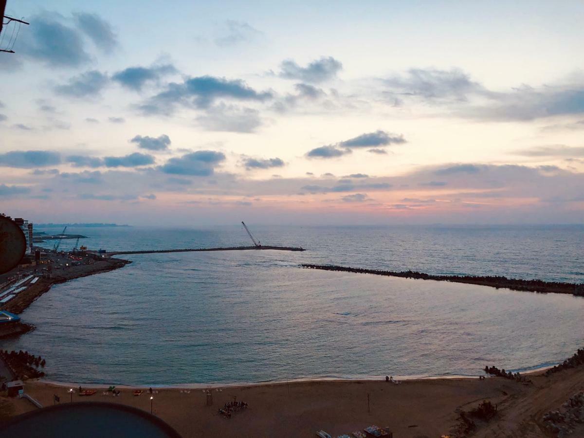 Toscanini Apartament اول صف مباشره İskenderiye Dış mekan fotoğraf